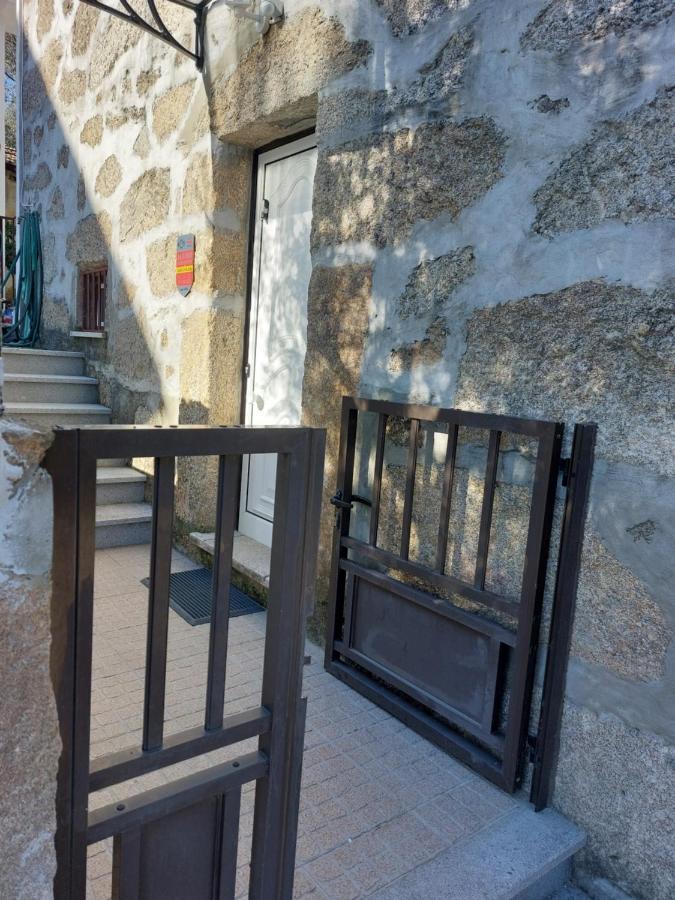 Casa Das Cortes - Serra Da Estrela Apartment Gouveia  Bagian luar foto
